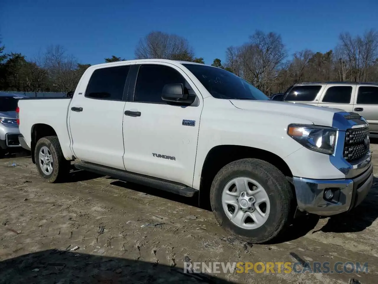 4 Photograph of a damaged car 5TFDY5F18LX898074 TOYOTA TUNDRA 2020