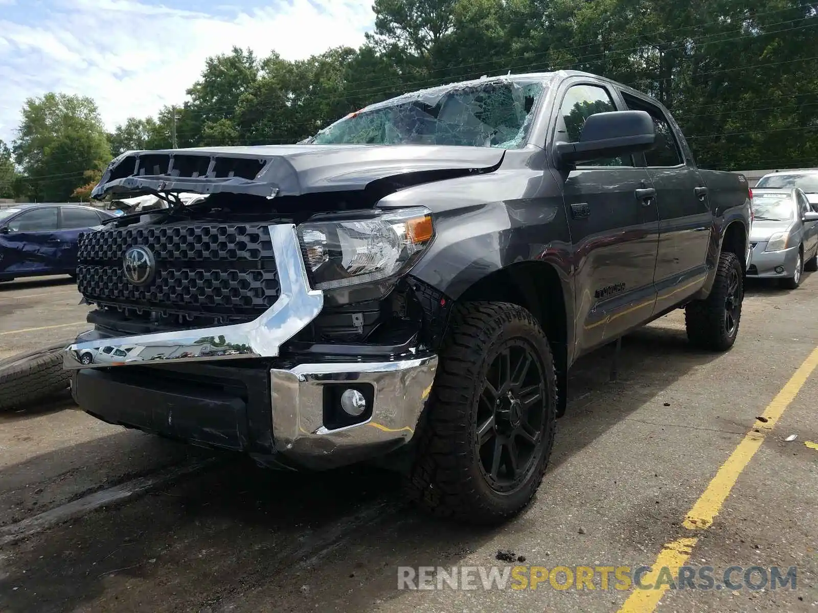 2 Photograph of a damaged car 5TFDY5F18LX920865 TOYOTA TUNDRA 2020