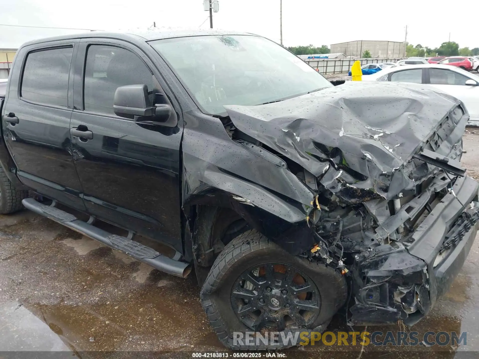 1 Photograph of a damaged car 5TFDY5F18LX954241 TOYOTA TUNDRA 2020