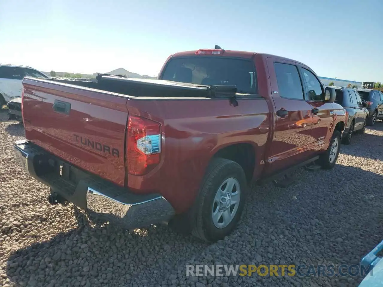 3 Photograph of a damaged car 5TFDY5F19LX942129 TOYOTA TUNDRA 2020