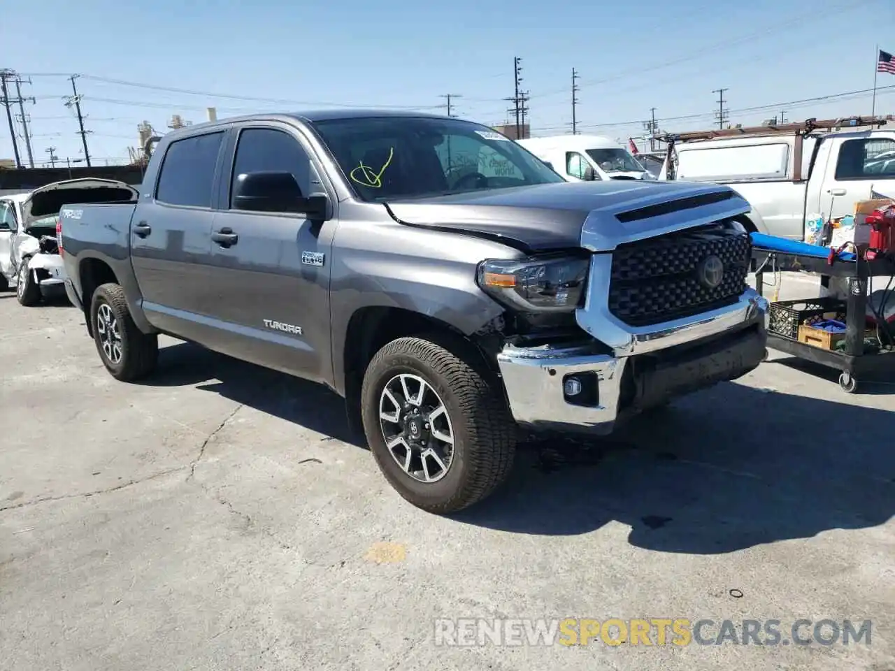 1 Photograph of a damaged car 5TFDY5F19LX947783 TOYOTA TUNDRA 2020