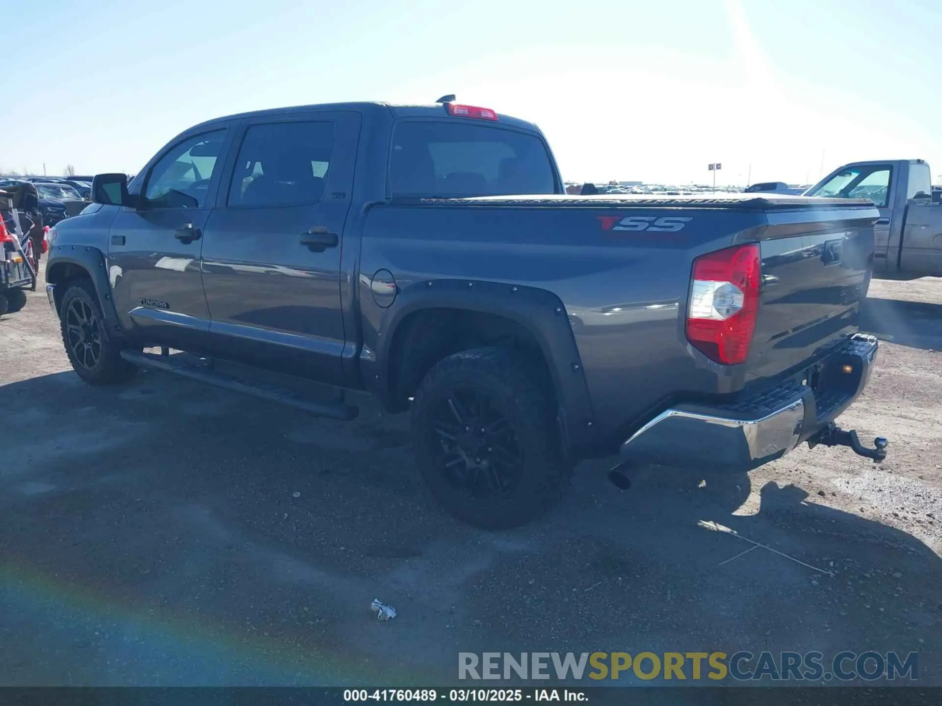 3 Photograph of a damaged car 5TFEY5F12LX259046 TOYOTA TUNDRA 2020