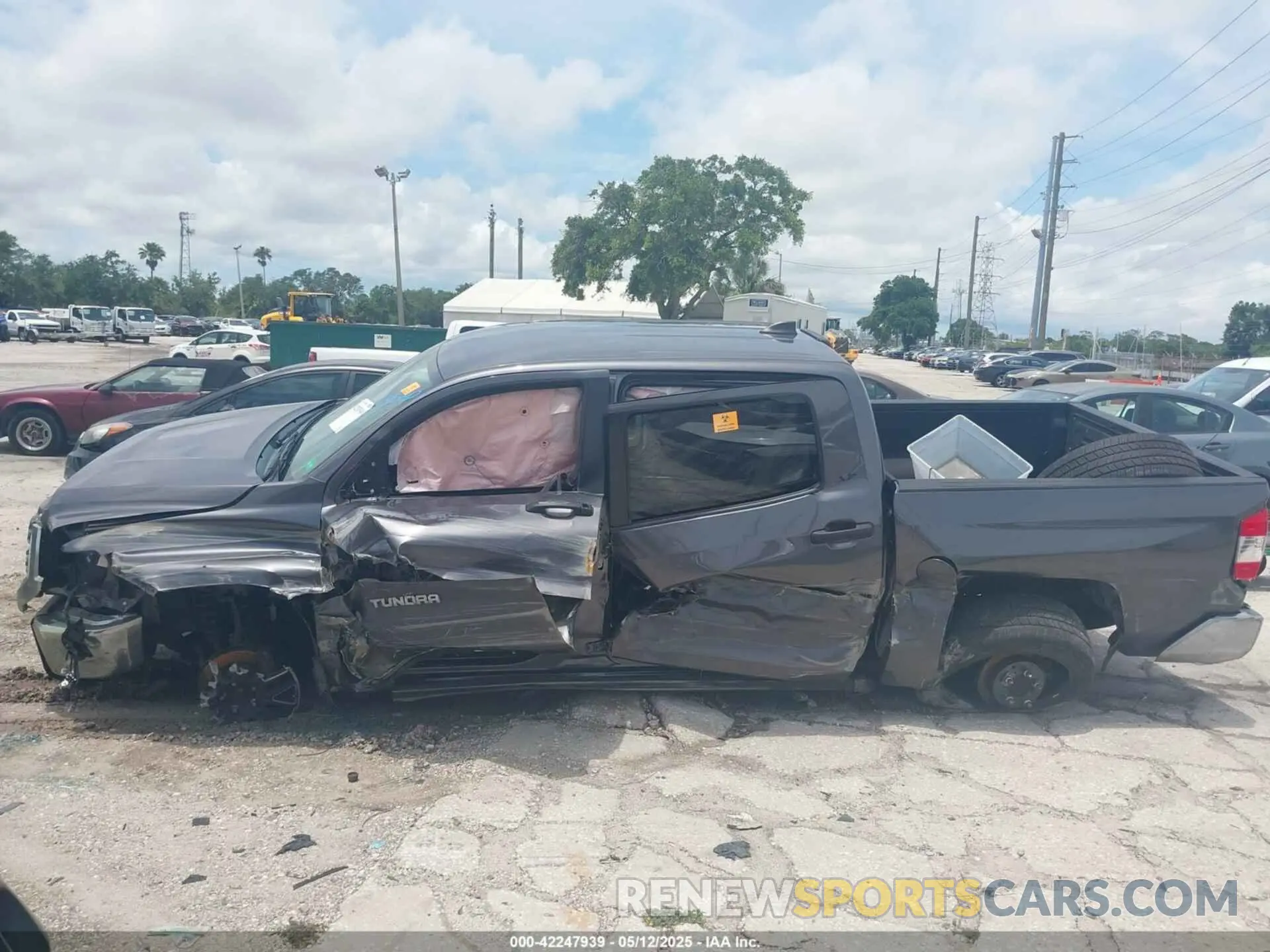 13 Photograph of a damaged car 5TFEY5F13LX265681 TOYOTA TUNDRA 2020