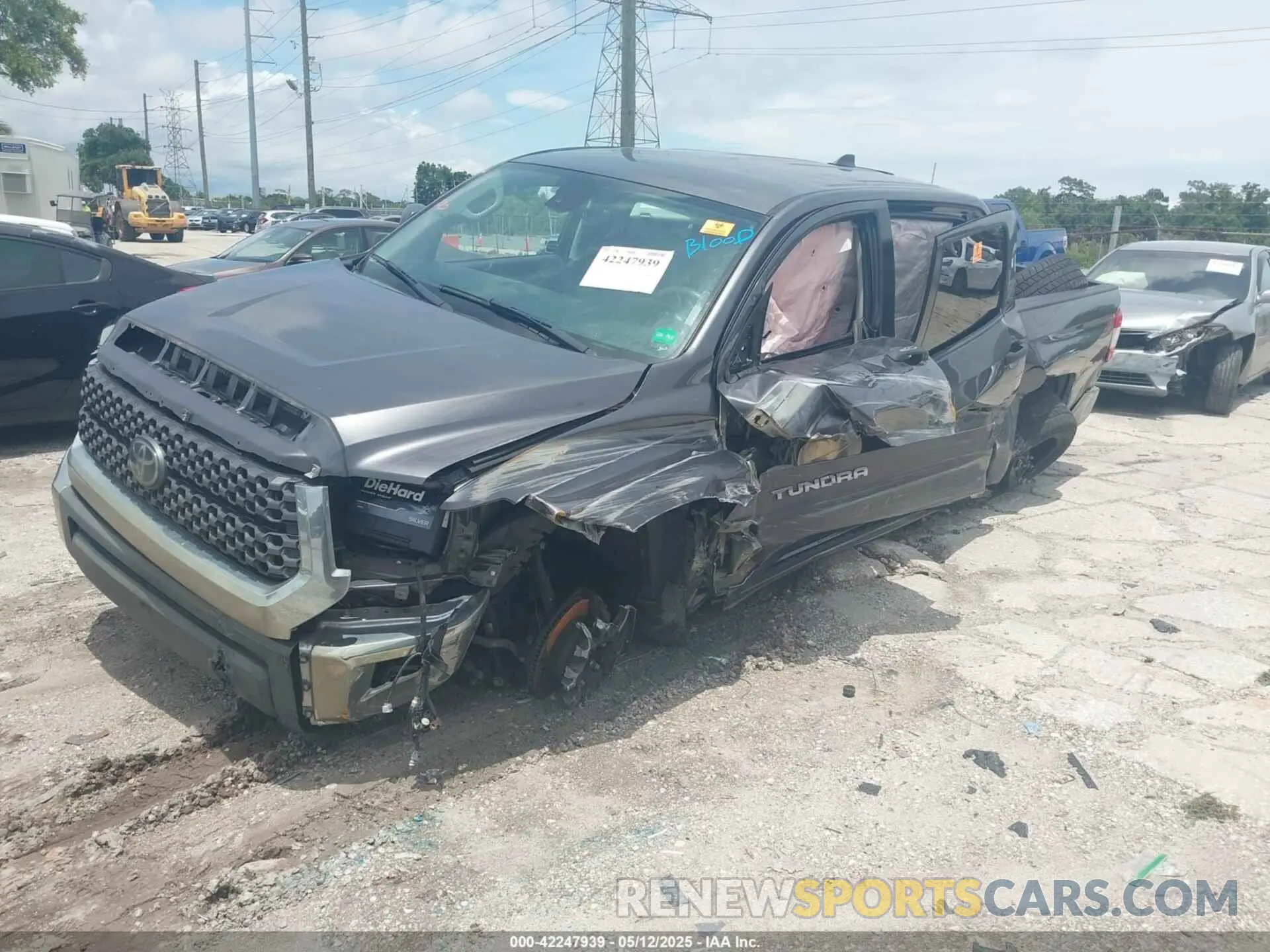 2 Photograph of a damaged car 5TFEY5F13LX265681 TOYOTA TUNDRA 2020