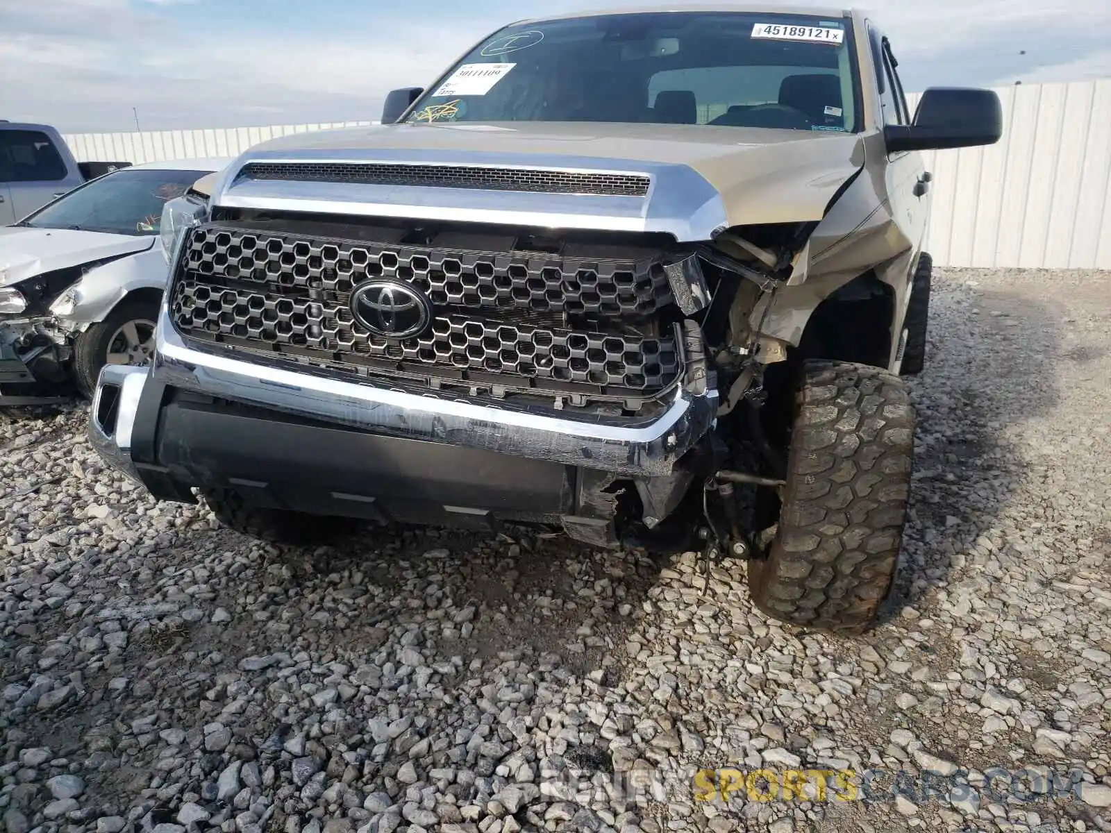 9 Photograph of a damaged car 5TFEY5F15LX261728 TOYOTA TUNDRA 2020