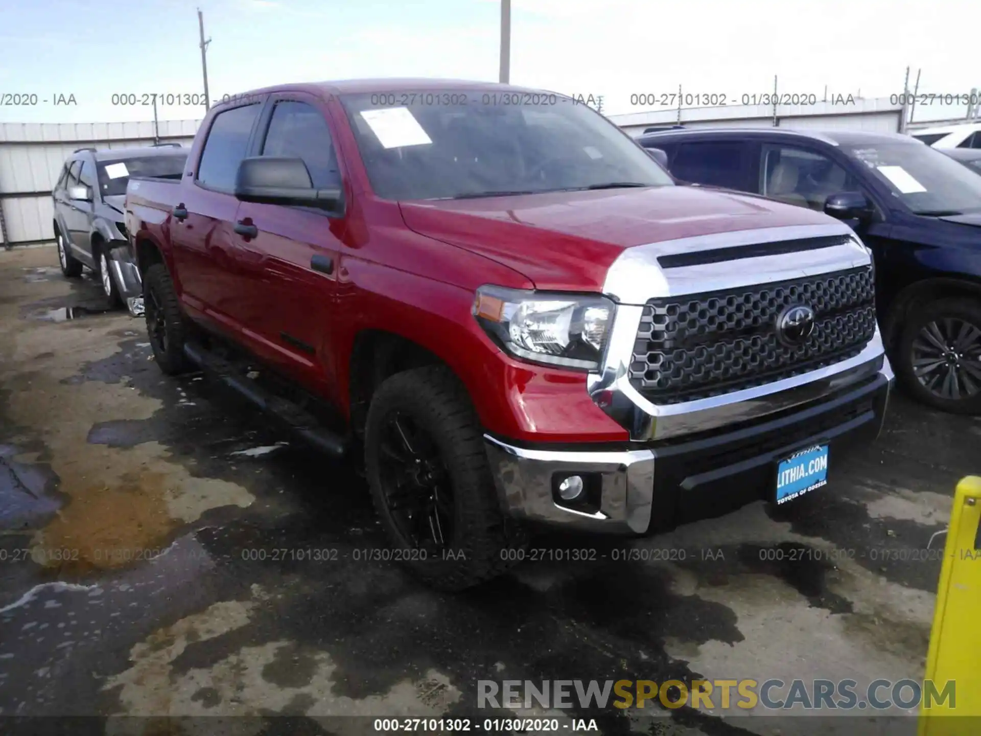 1 Photograph of a damaged car 5TFEY5F16LX257445 TOYOTA TUNDRA 2020