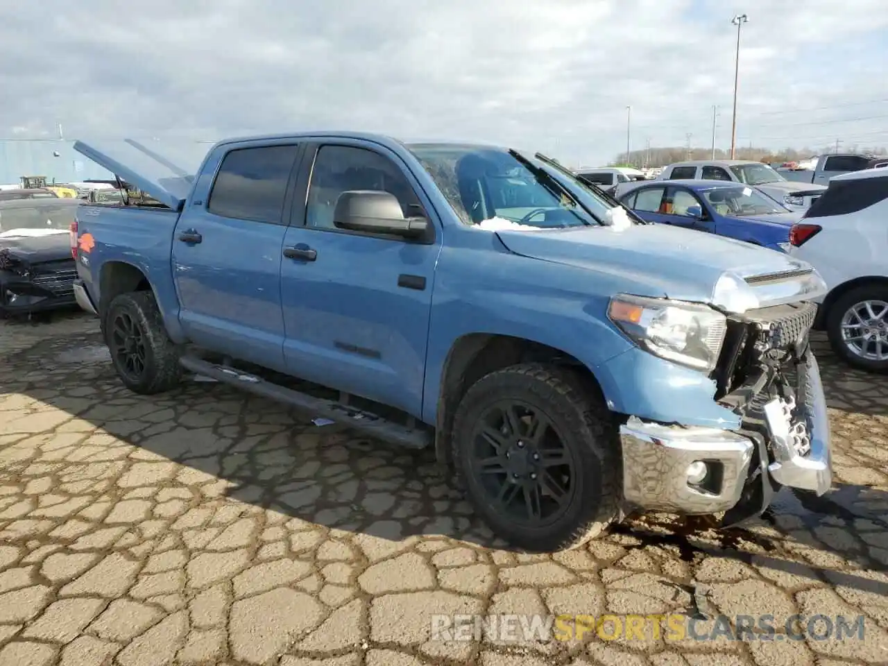 4 Photograph of a damaged car 5TFEY5F17LX259009 TOYOTA TUNDRA 2020