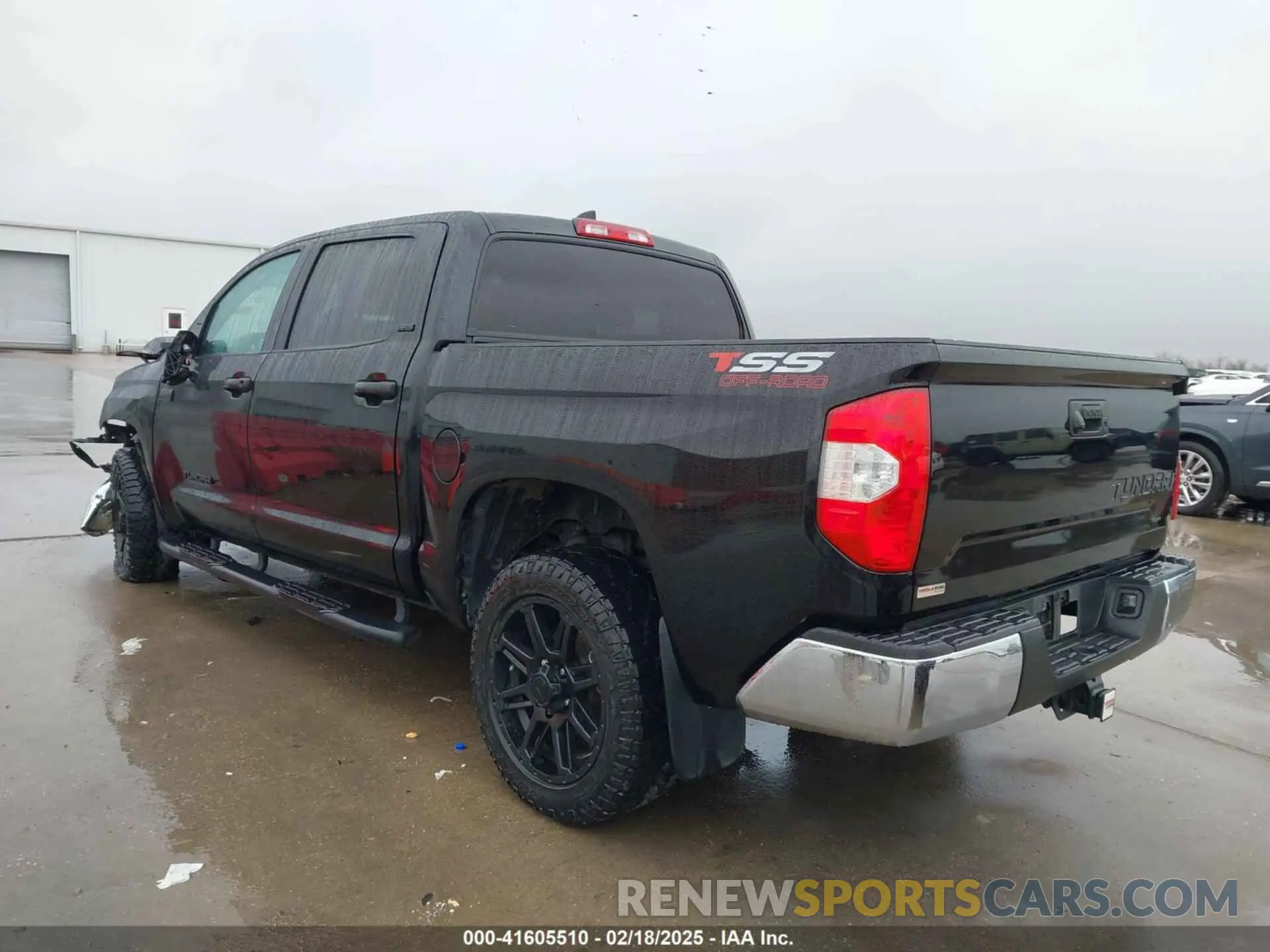 3 Photograph of a damaged car 5TFEY5F19LX265572 TOYOTA TUNDRA 2020