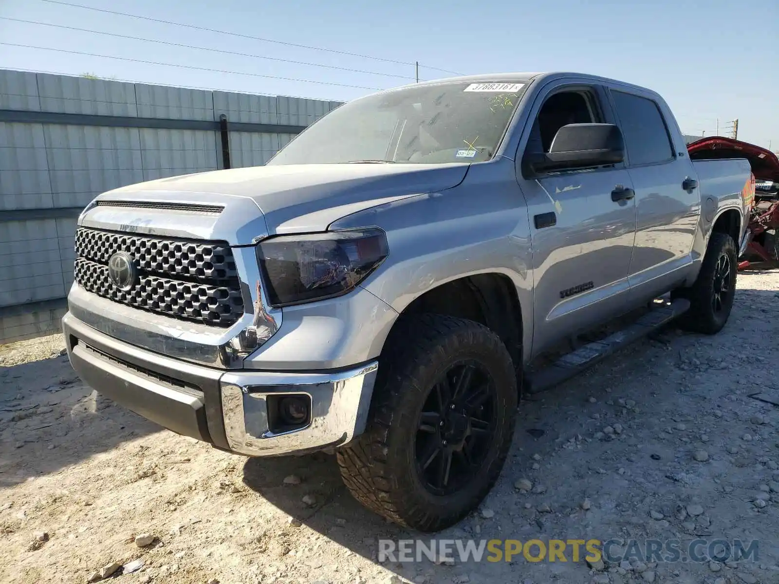 2 Photograph of a damaged car 5TFEY5F1XLX259179 TOYOTA TUNDRA 2020