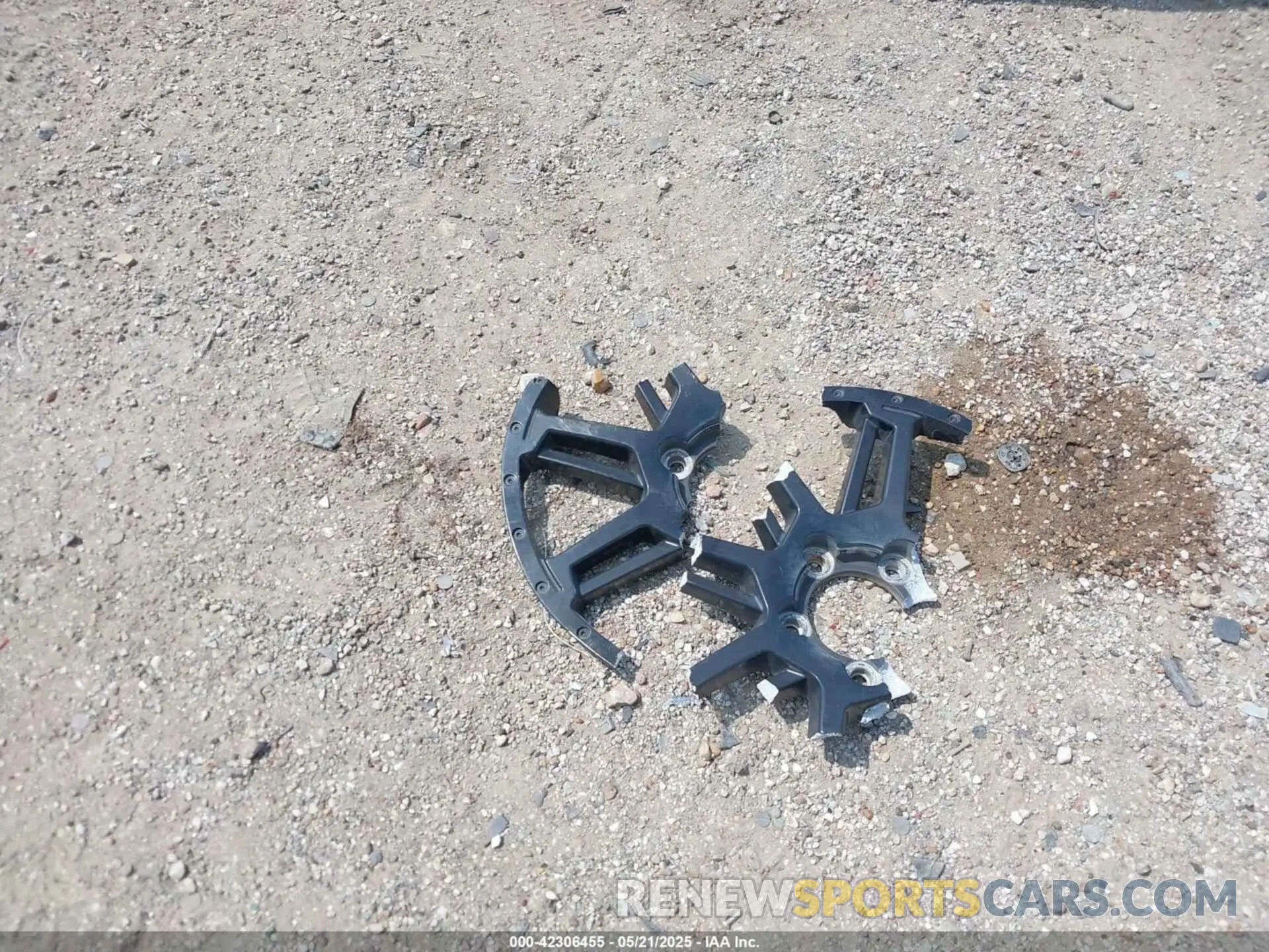 12 Photograph of a damaged car 5TFEY5F1XLX266049 TOYOTA TUNDRA 2020