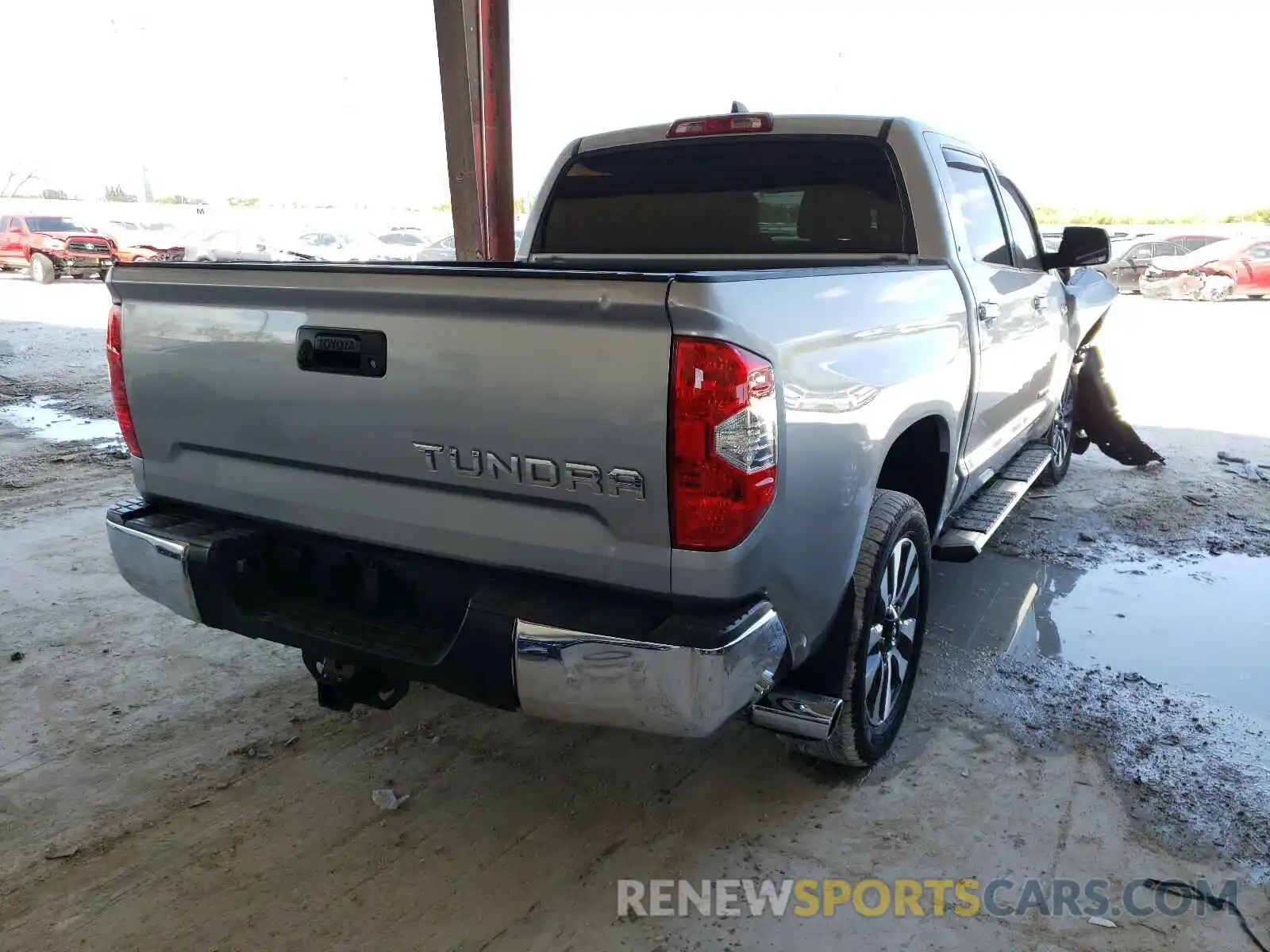 4 Photograph of a damaged car 5TFFY5F16LX264125 TOYOTA TUNDRA 2020