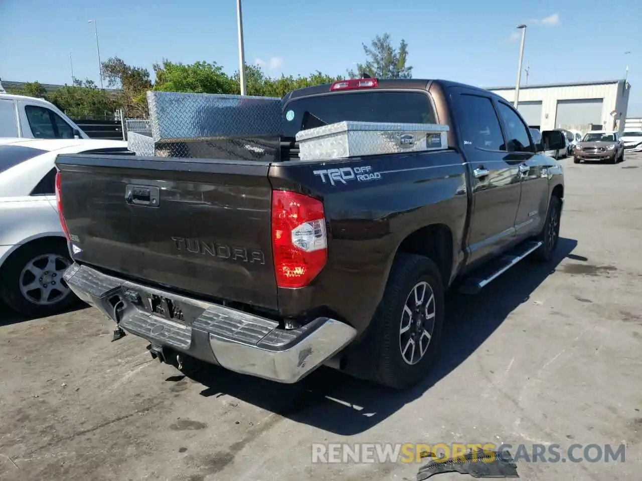 4 Photograph of a damaged car 5TFFY5F17LX261170 TOYOTA TUNDRA 2020