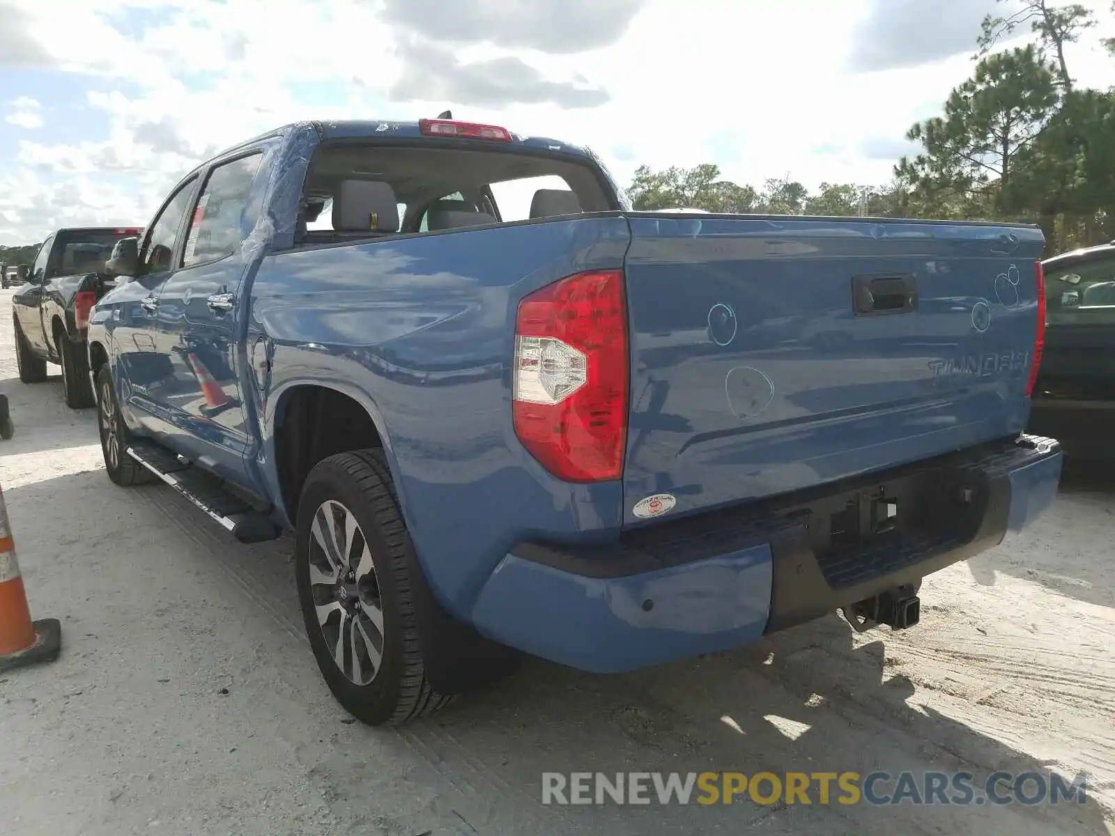 3 Photograph of a damaged car 5TFFY5F18LX267477 TOYOTA TUNDRA 2020