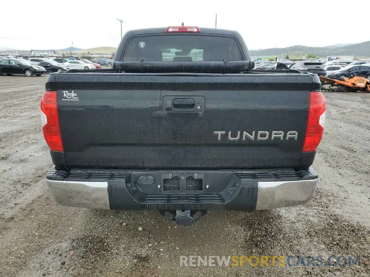 6 Photograph of a damaged car 5TFHY5F10LX893050 TOYOTA TUNDRA 2020