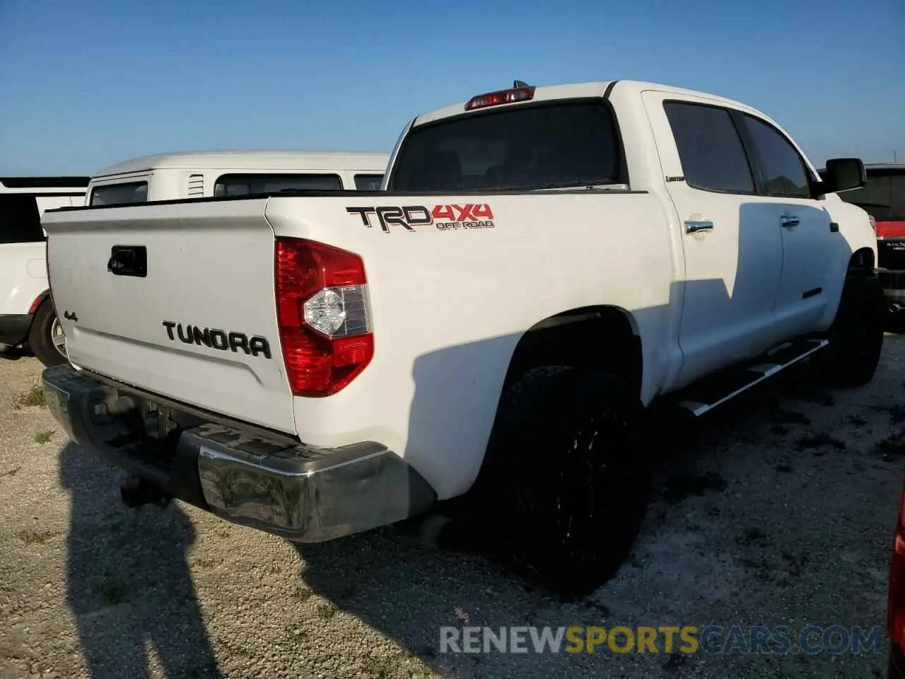 3 Photograph of a damaged car 5TFHY5F11LX926380 TOYOTA TUNDRA 2020