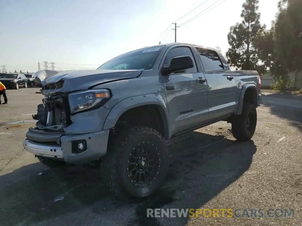 1 Photograph of a damaged car 5TFHY5F13LX878445 TOYOTA TUNDRA 2020