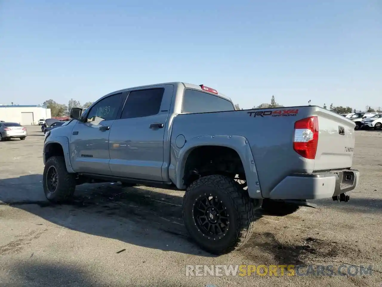 2 Photograph of a damaged car 5TFHY5F13LX878445 TOYOTA TUNDRA 2020