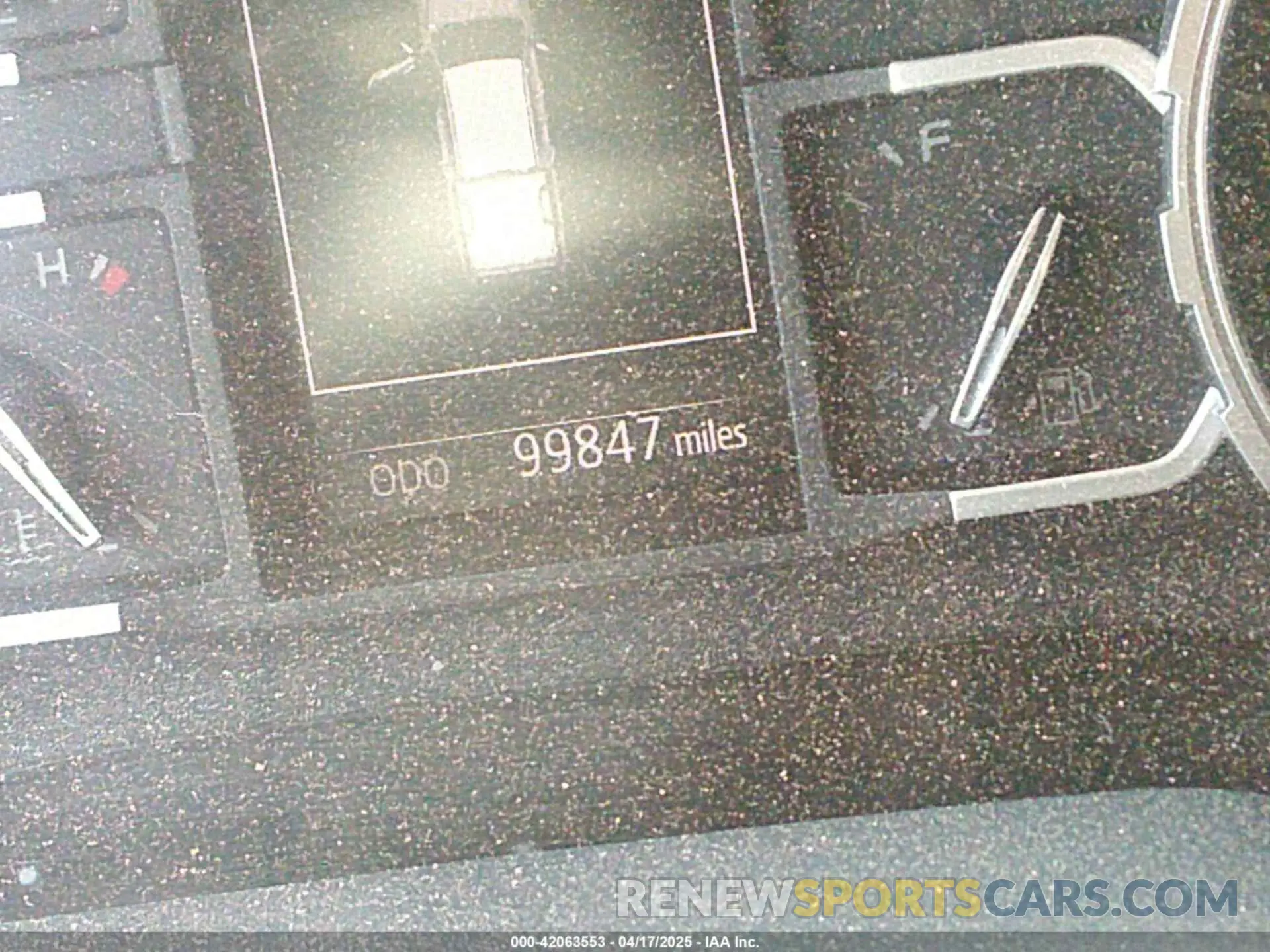 15 Photograph of a damaged car 5TFHY5F14LX935171 TOYOTA TUNDRA 2020