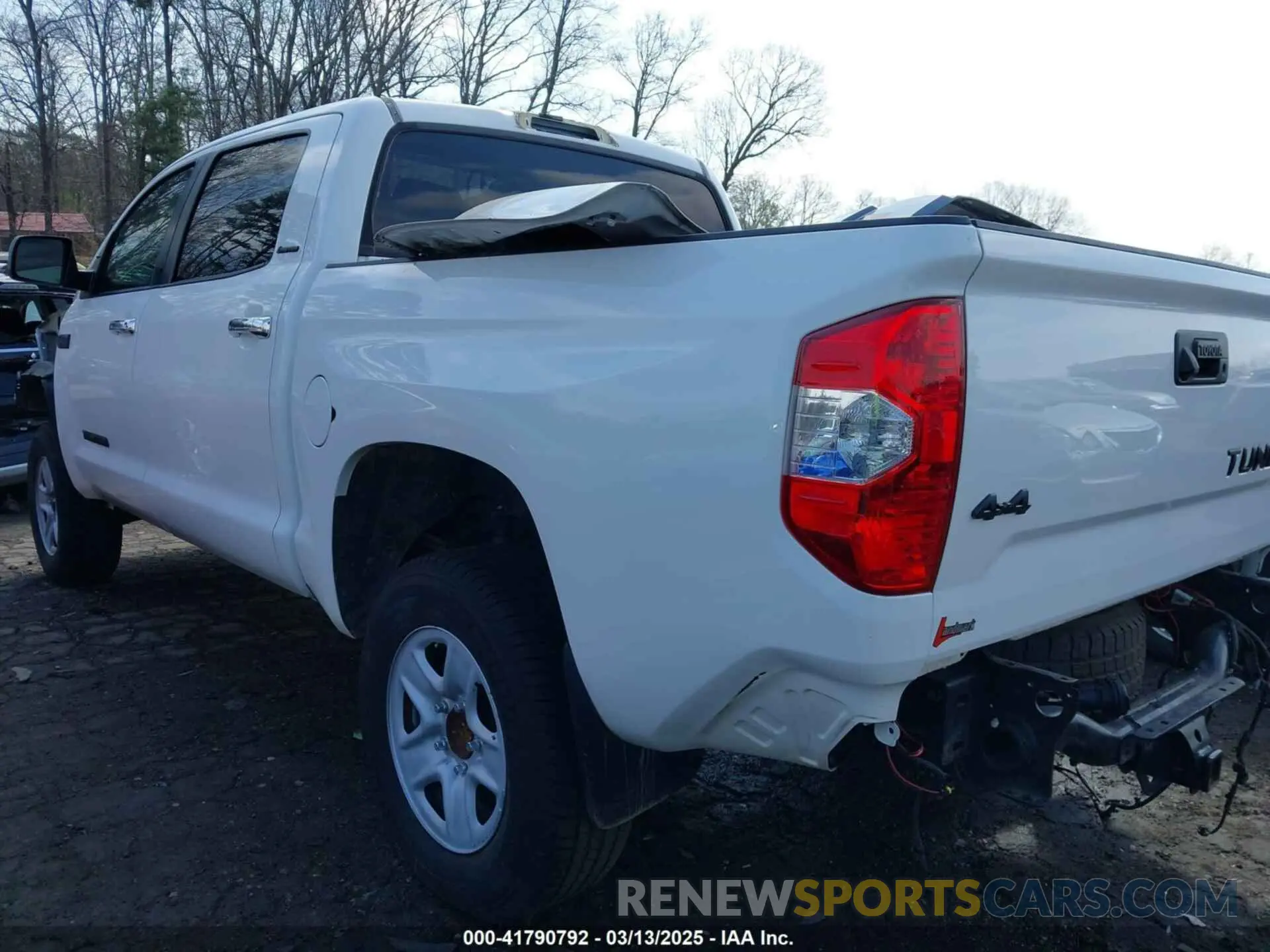 3 Photograph of a damaged car 5TFHY5F18LX888243 TOYOTA TUNDRA 2020