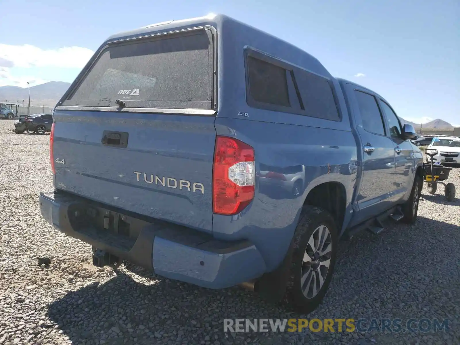 4 Photograph of a damaged car 5TFHY5F1XLX931352 TOYOTA TUNDRA 2020