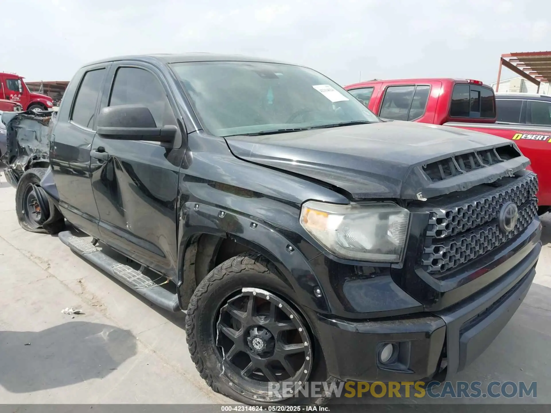 1 Photograph of a damaged car 5TFRY5F10LX268961 TOYOTA TUNDRA 2020
