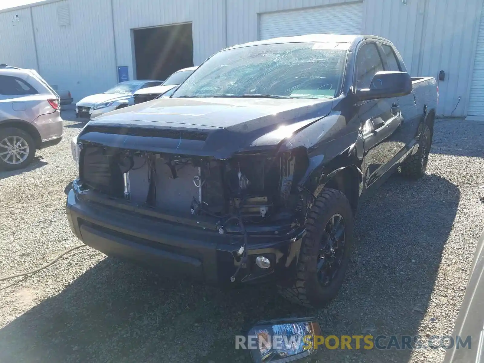 2 Photograph of a damaged car 5TFRY5F10LX270435 TOYOTA TUNDRA 2020