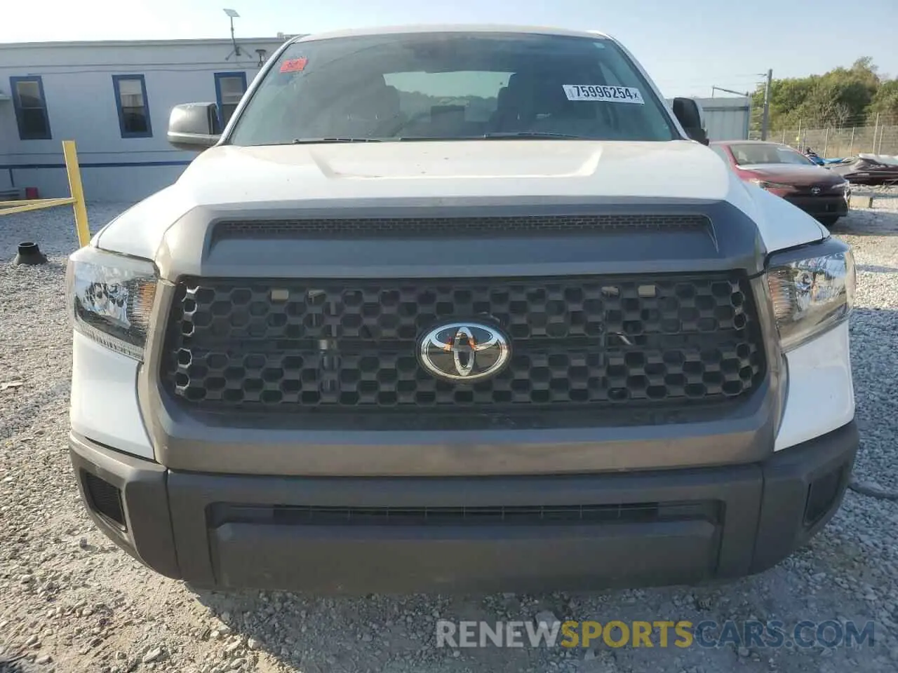 5 Photograph of a damaged car 5TFRY5F11LX269097 TOYOTA TUNDRA 2020
