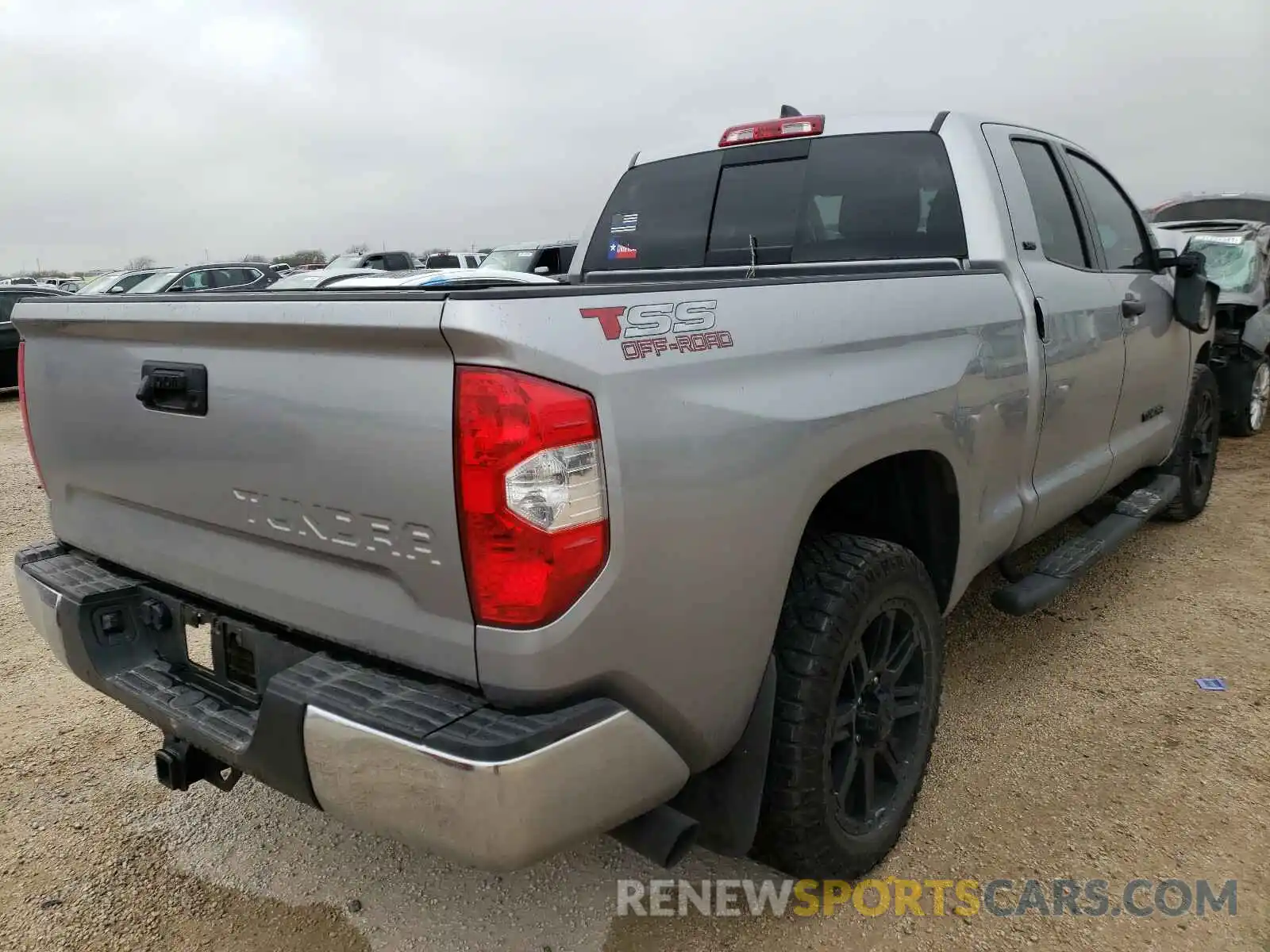 4 Photograph of a damaged car 5TFRY5F13LX259672 TOYOTA TUNDRA 2020