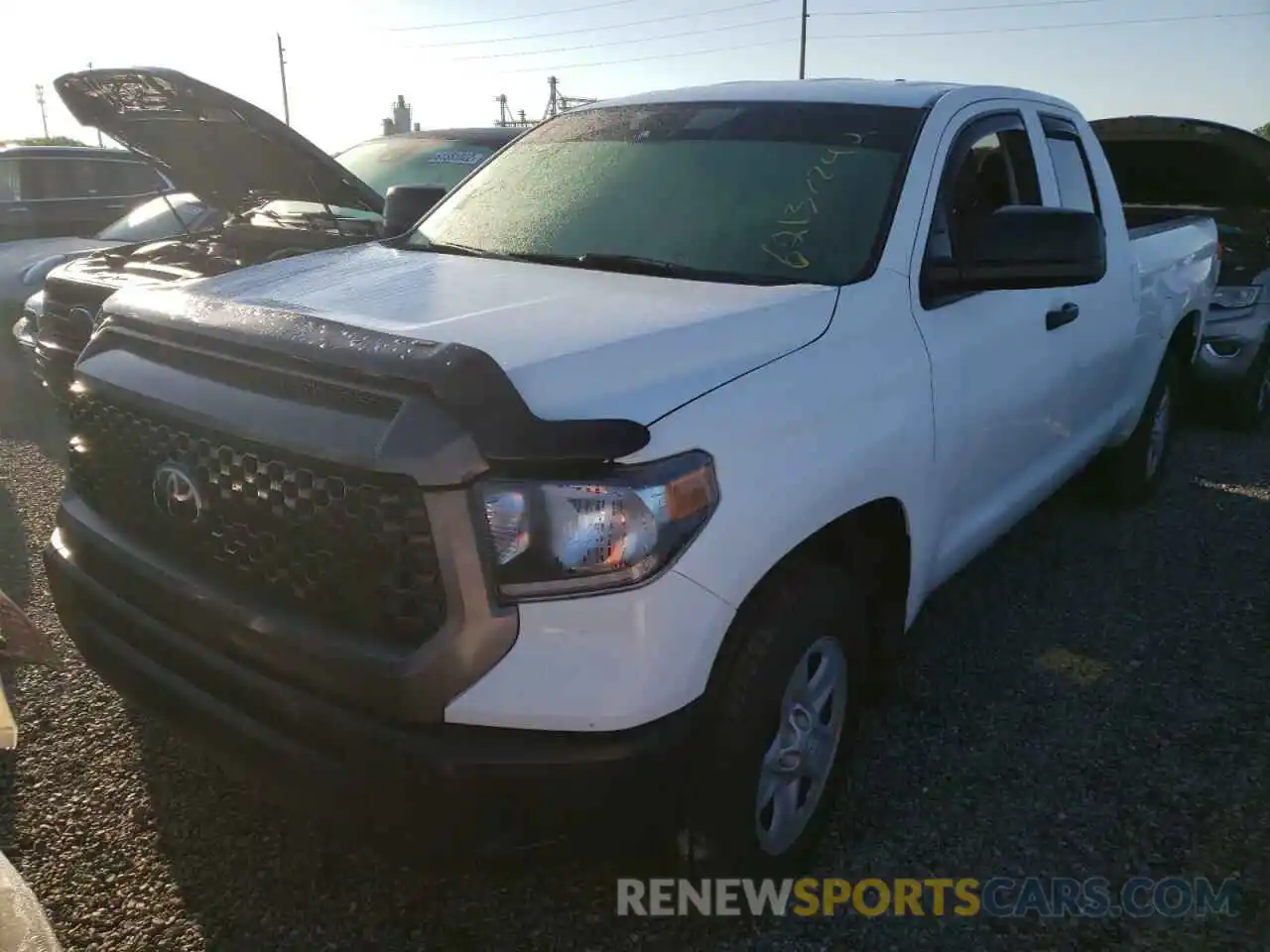 2 Photograph of a damaged car 5TFRY5F13LX270459 TOYOTA TUNDRA 2020