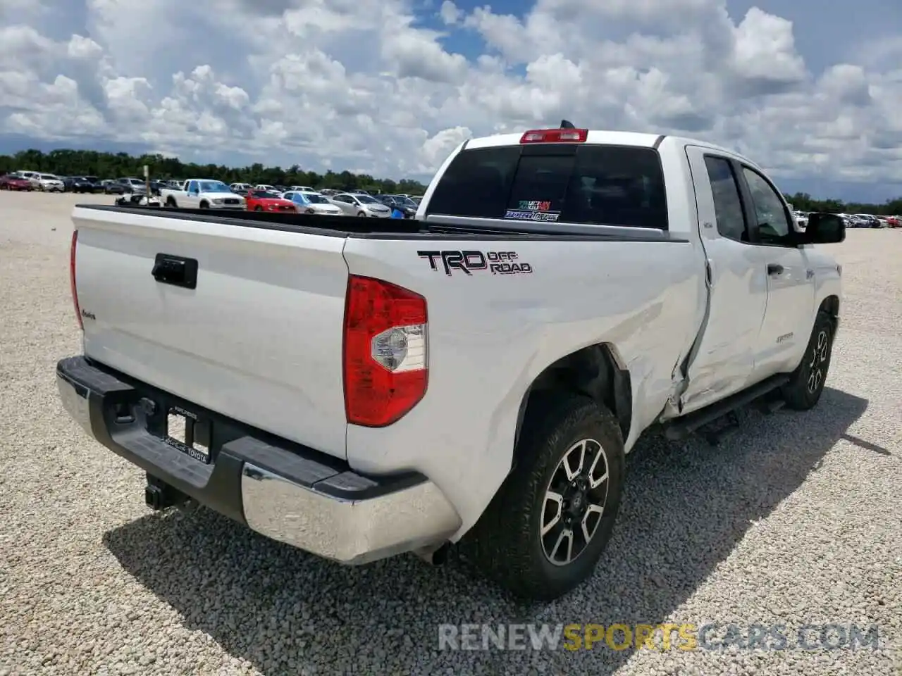 4 Photograph of a damaged car 5TFRY5F15LX259639 TOYOTA TUNDRA 2020