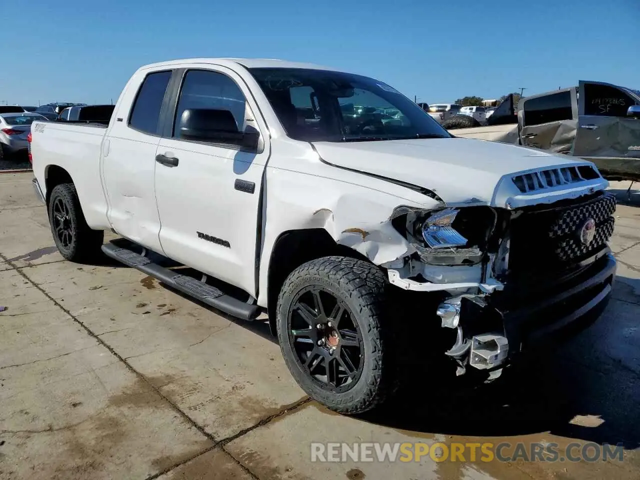 4 Photograph of a damaged car 5TFRY5F15LX264792 TOYOTA TUNDRA 2020