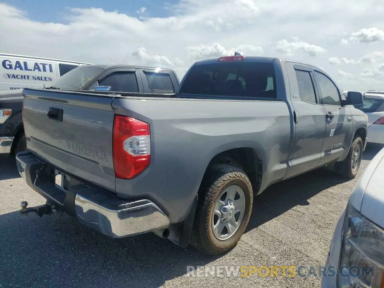 3 Photograph of a damaged car 5TFRY5F16LX268608 TOYOTA TUNDRA 2020