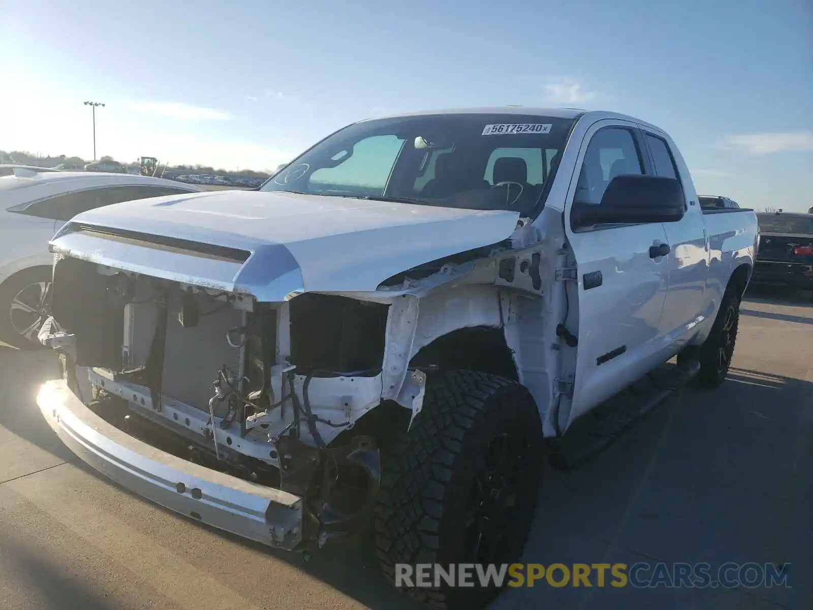 2 Photograph of a damaged car 5TFRY5F17LX271386 TOYOTA TUNDRA 2020