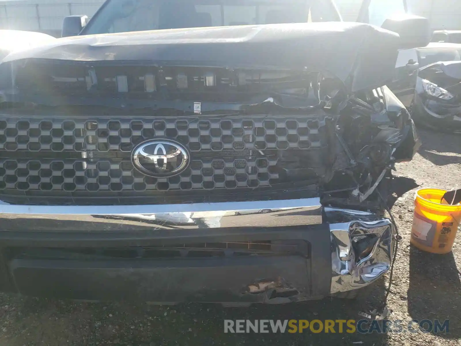 9 Photograph of a damaged car 5TFRY5F18LX267993 TOYOTA TUNDRA 2020