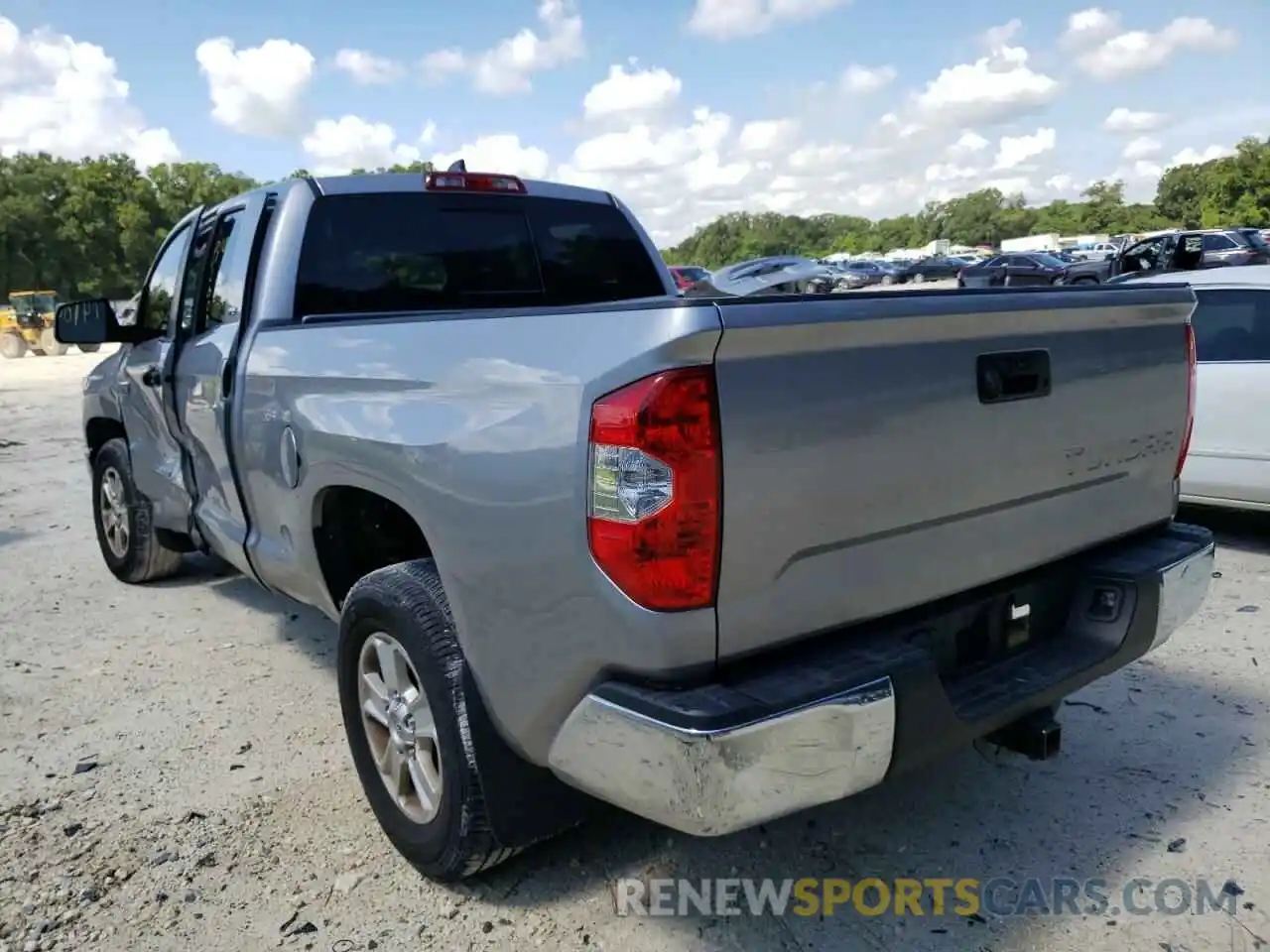 3 Photograph of a damaged car 5TFRY5F19LX258445 TOYOTA TUNDRA 2020