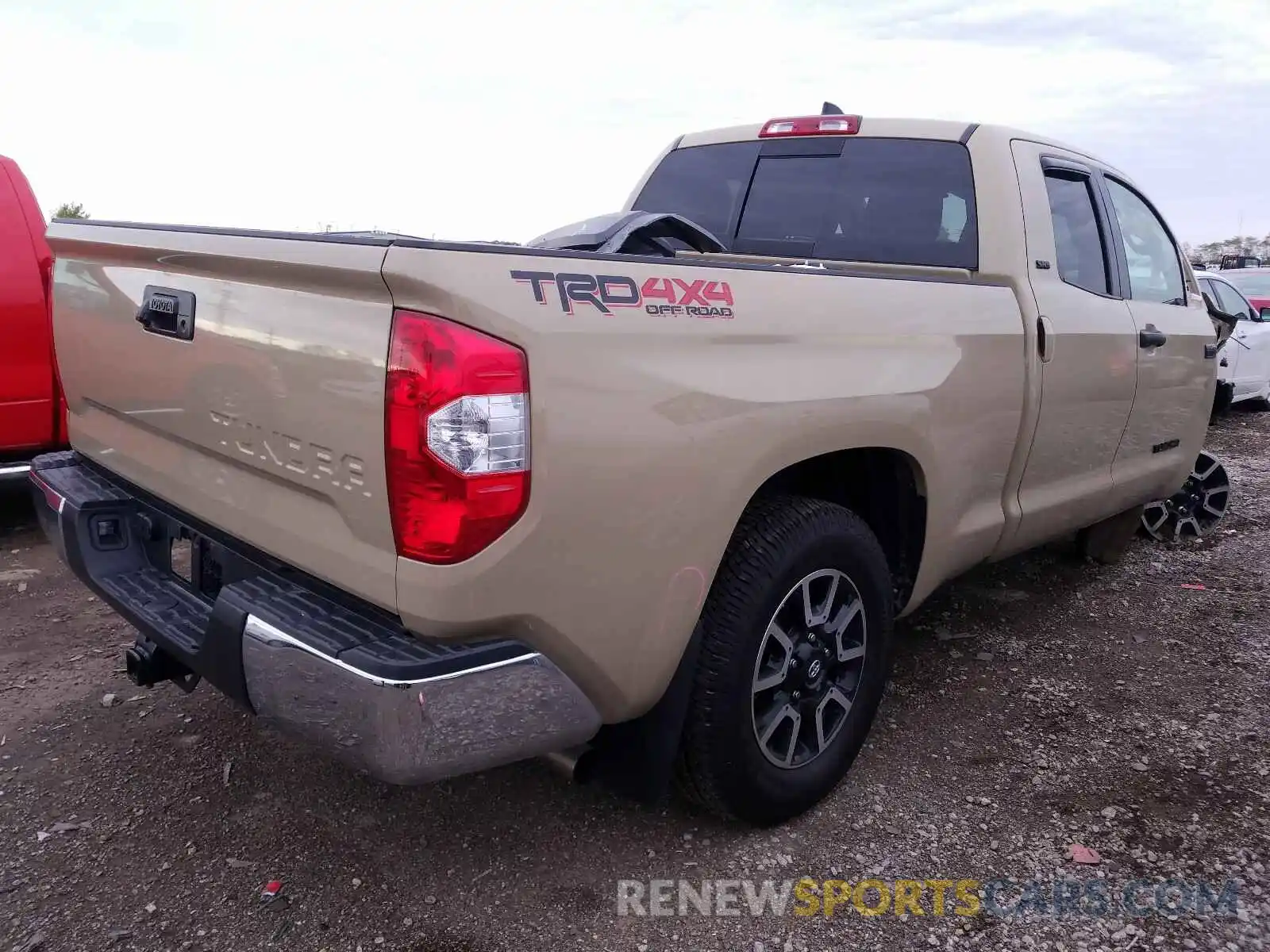 4 Photograph of a damaged car 5TFUY5F10LX894097 TOYOTA TUNDRA 2020