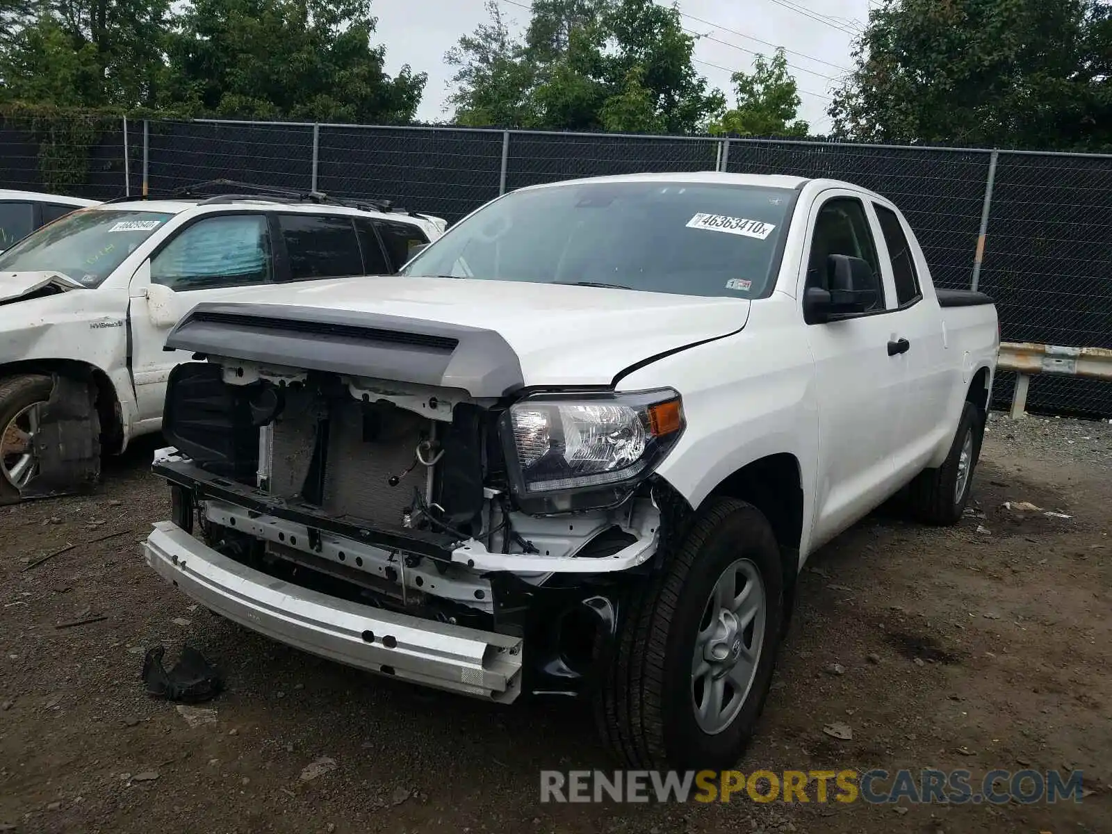 2 Photograph of a damaged car 5TFUY5F14LX907126 TOYOTA TUNDRA 2020