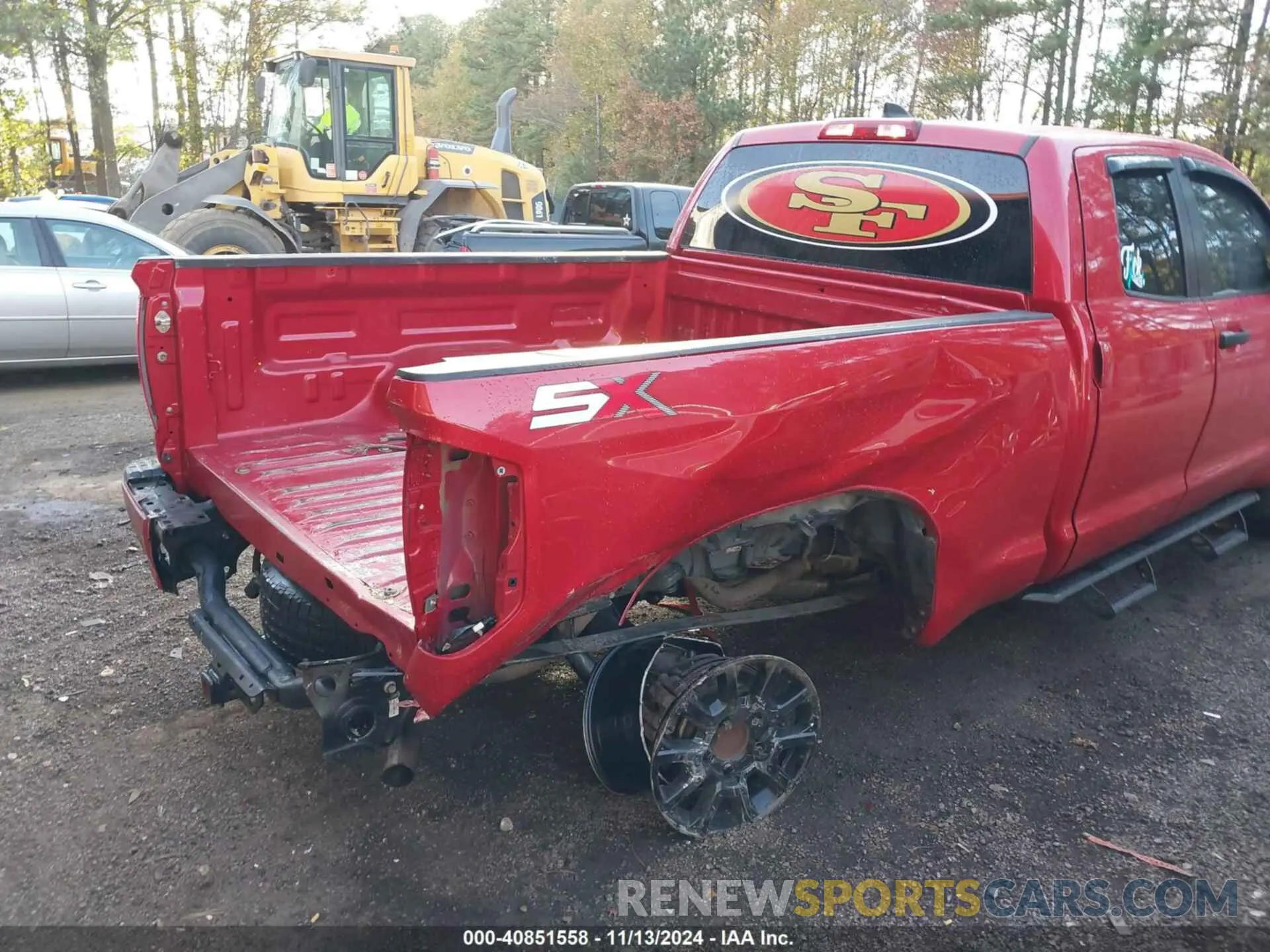 6 Photograph of a damaged car 5TFUY5F14LX918658 TOYOTA TUNDRA 2020