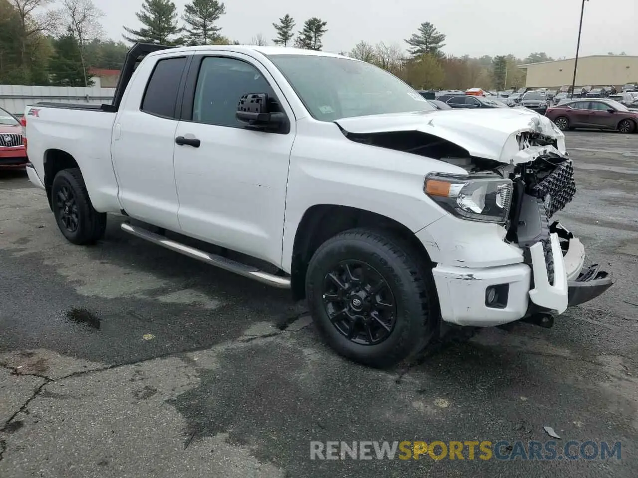 4 Photograph of a damaged car 5TFUY5F14LX925075 TOYOTA TUNDRA 2020
