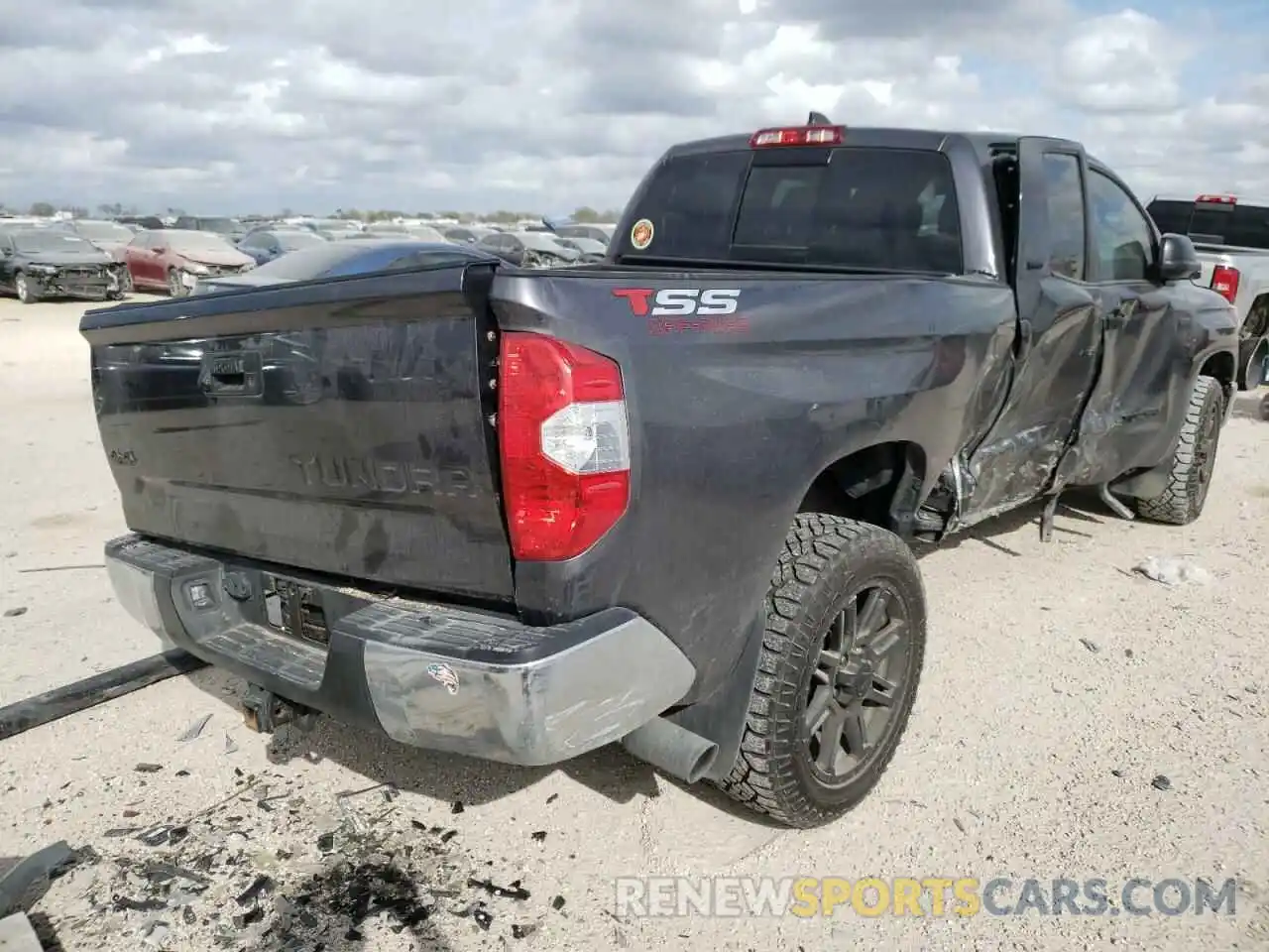 4 Photograph of a damaged car 5TFUY5F15LX873780 TOYOTA TUNDRA 2020