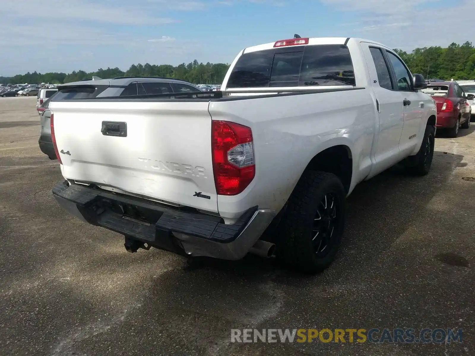 4 Photograph of a damaged car 5TFUY5F16LX928298 TOYOTA TUNDRA 2020