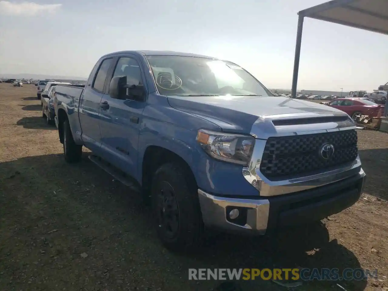 1 Photograph of a damaged car 5TFUY5F17LX943330 TOYOTA TUNDRA 2020