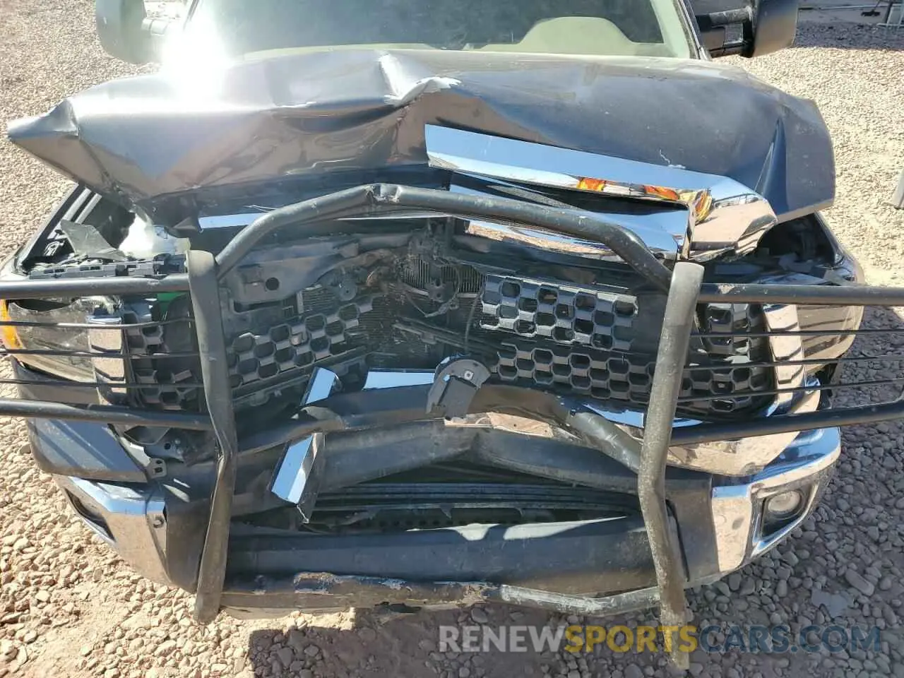 11 Photograph of a damaged car 5TFUY5F17LX955641 TOYOTA TUNDRA 2020