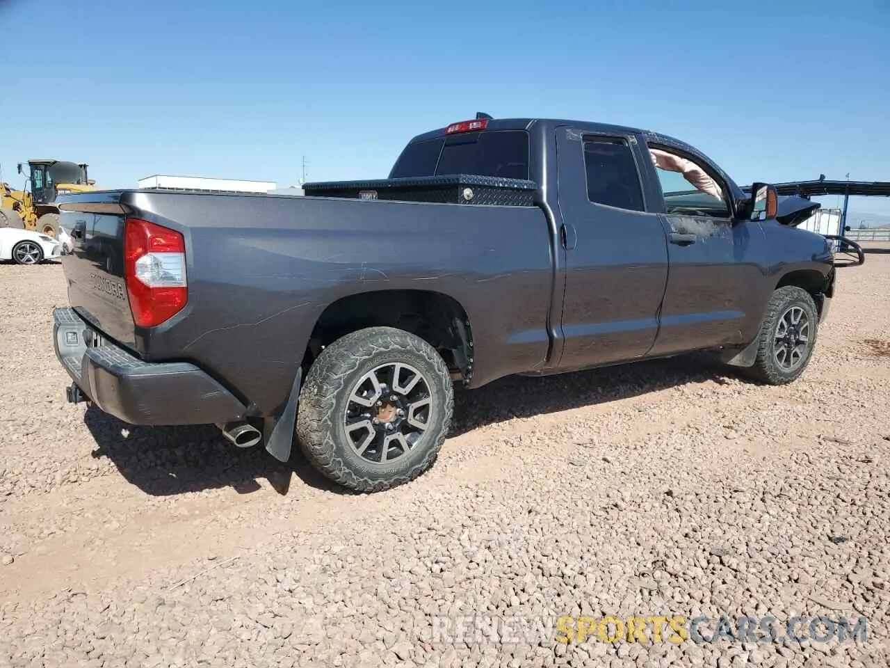 3 Photograph of a damaged car 5TFUY5F17LX955641 TOYOTA TUNDRA 2020