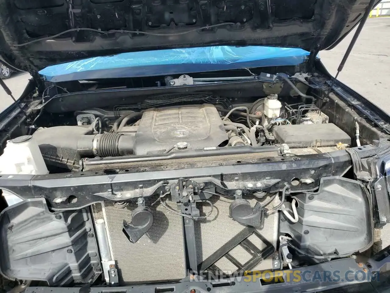 11 Photograph of a damaged car 5TFUY5F19LX893806 TOYOTA TUNDRA 2020