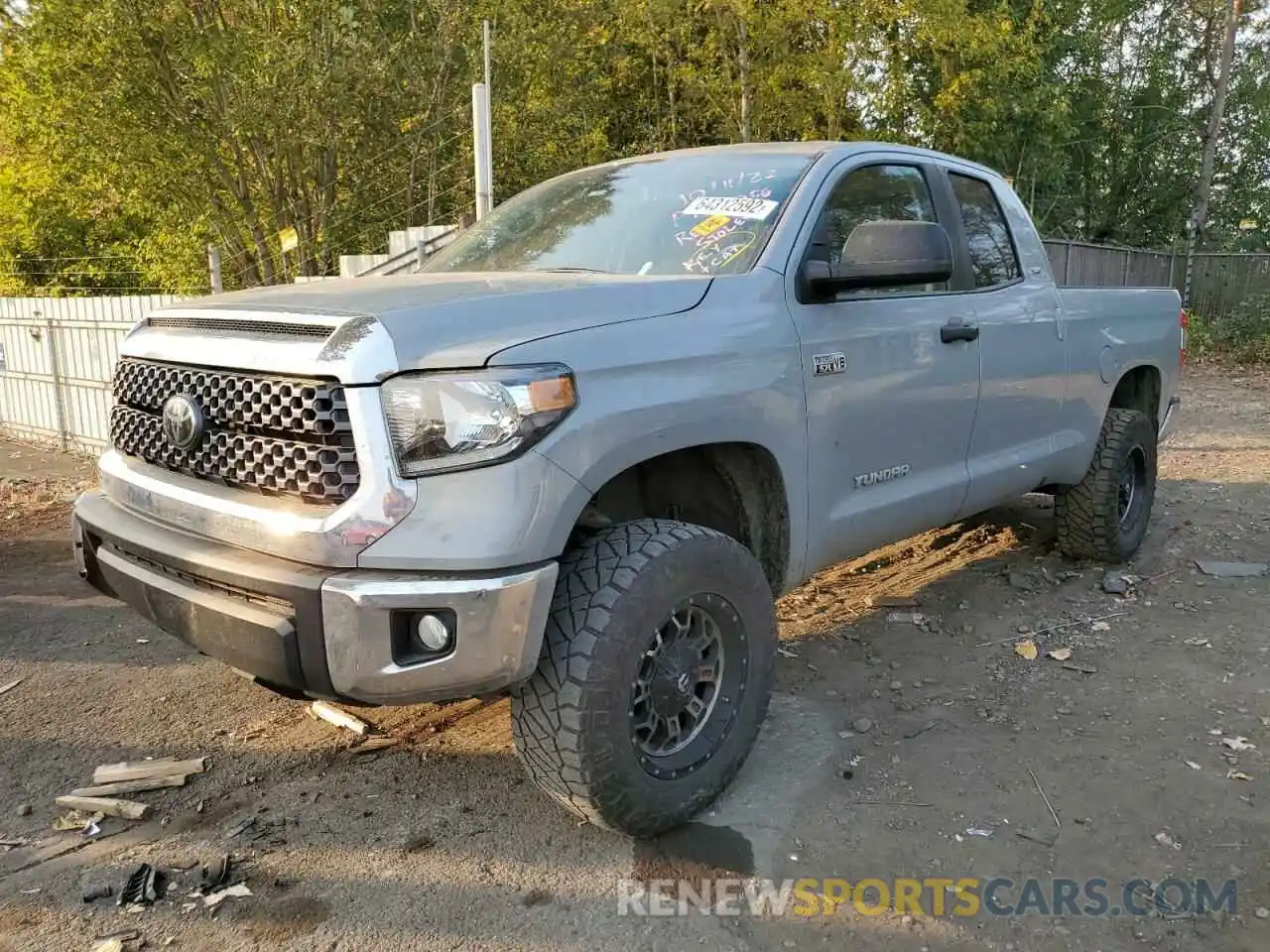 2 Photograph of a damaged car 5TFUY5F19LX902715 TOYOTA TUNDRA 2020