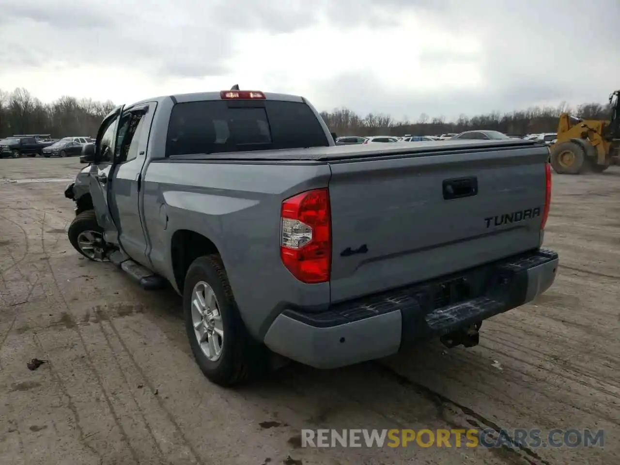 3 Photograph of a damaged car 5TFUY5F19LX910085 TOYOTA TUNDRA 2020