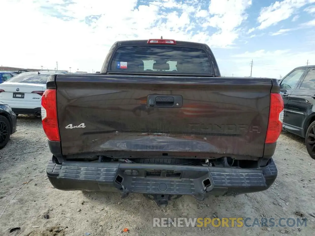 6 Photograph of a damaged car 5TFAY5F12MX004879 TOYOTA TUNDRA 2021