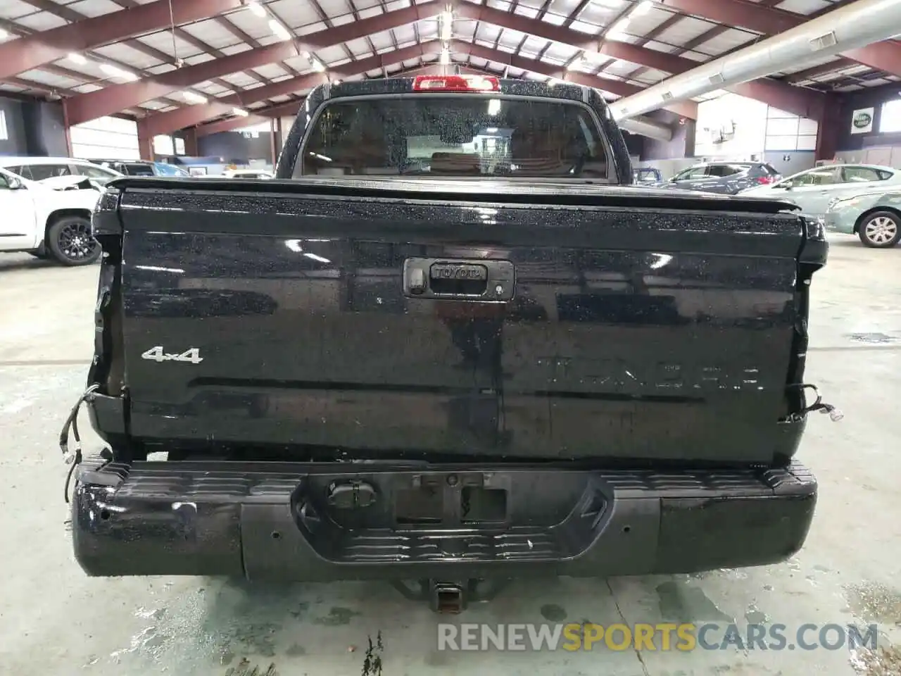 6 Photograph of a damaged car 5TFAY5F12MX022900 TOYOTA TUNDRA 2021