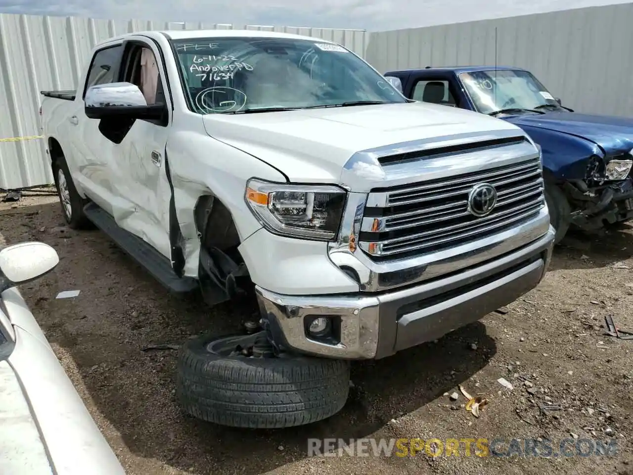 9 Photograph of a damaged car 5TFAY5F12MX028101 TOYOTA TUNDRA 2021